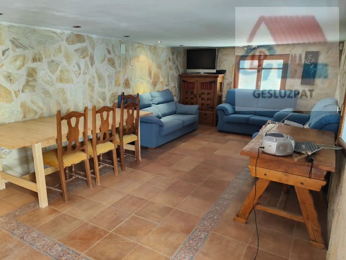 Casa adosada en venda en Corral de Almaguer amb Jardí privat, Parquet i Terrassa