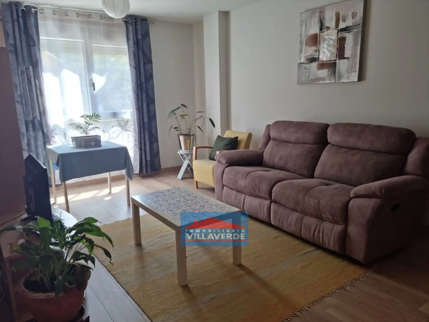 Wohnzimmer von Wohnung zum Verkauf in Cangas  mit Terrasse, Abstellraum und Möbliert