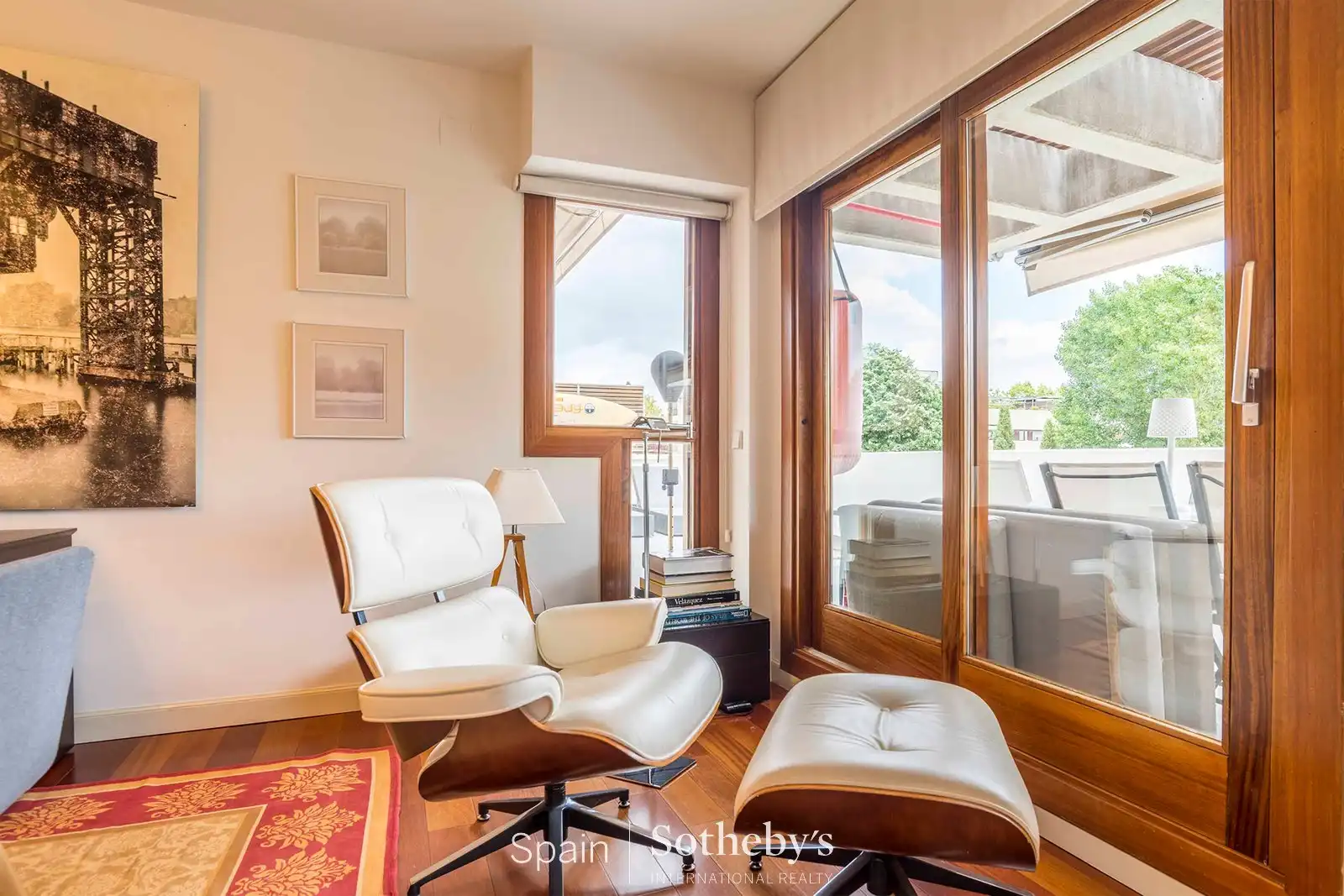 Terrassa de Apartament en venda en La Moraleja amb Aire condicionat, Calefacció i Terrassa