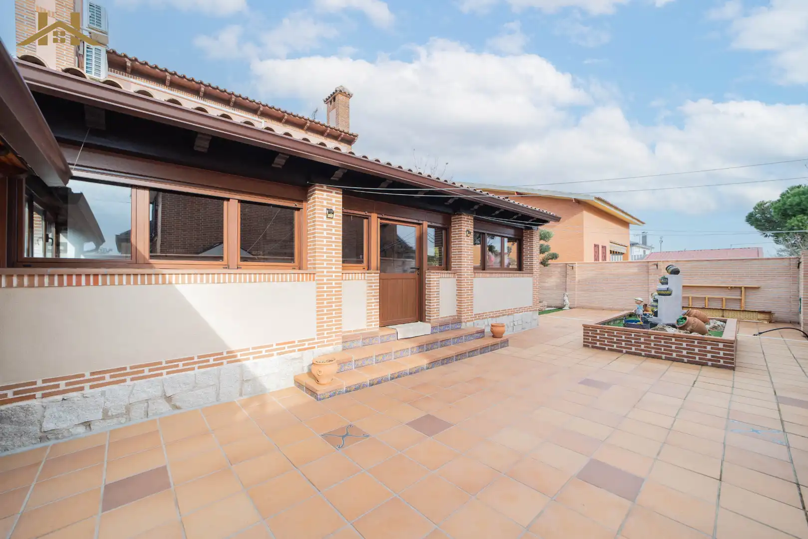 Exterior view of Houses for sale in Cubas de la Sagra  with Air Conditioner, Heating and Terrace