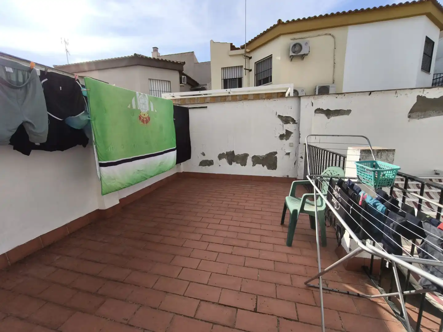 Terrassa de Casa adosada en venda en Mairena del Alcor amb Aire condicionat i Moblat