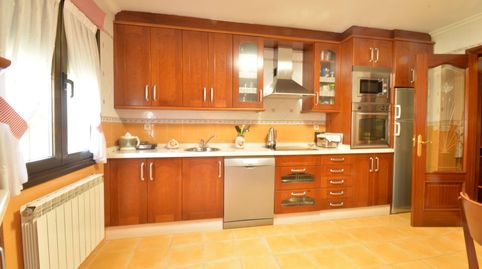 Foto 3 de Casa o xalet en venda a Parroquias Sur - La Manjoya, Oviedo