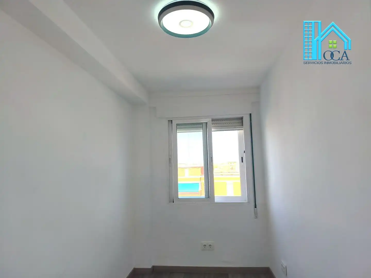 Habitación de Piso en venta en Móstoles con Aire acondicionado, Jardín privado y Piscina comunitaria