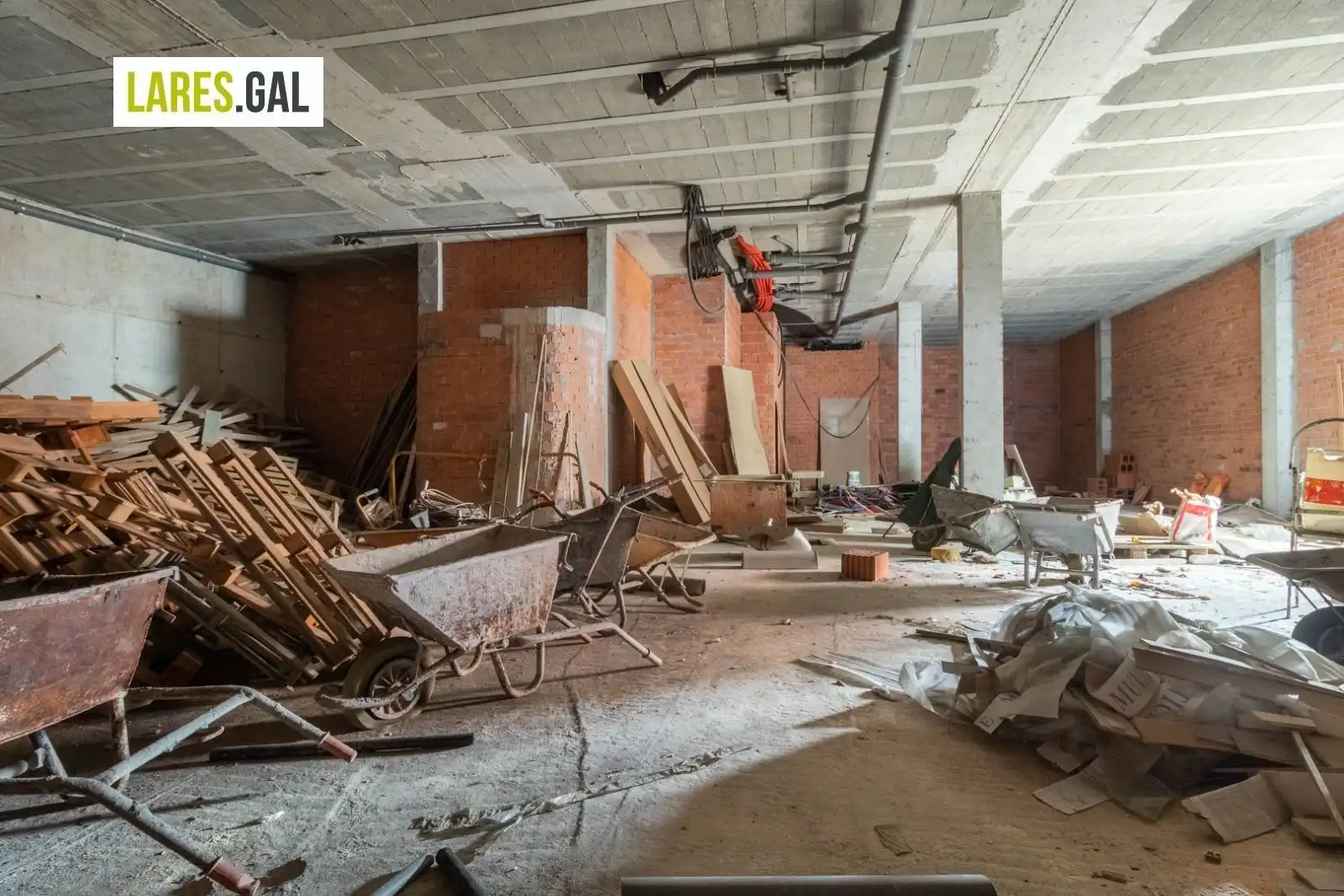 Gewerbefläche zum Verkauf in Ramón Cabanillas, imagen 10