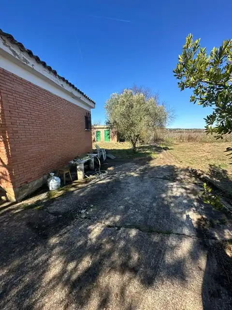 Terreno rústico en venta en Nalda, imagen 8