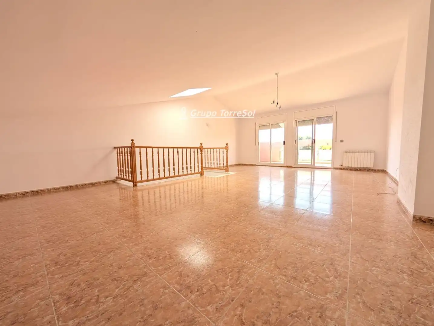 Vista exterior de Casa adosada en venta en El Vendrell con Aire acondicionado, Calefacción y Terraza