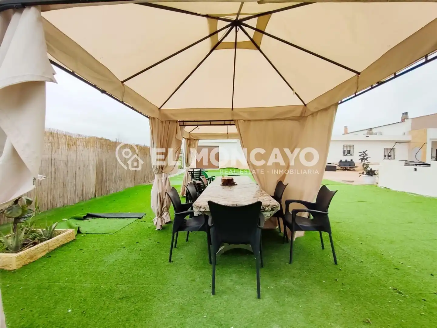 Terrace of Houses for sale in Daya Nueva  with Air Conditioner, Heating and Private garden