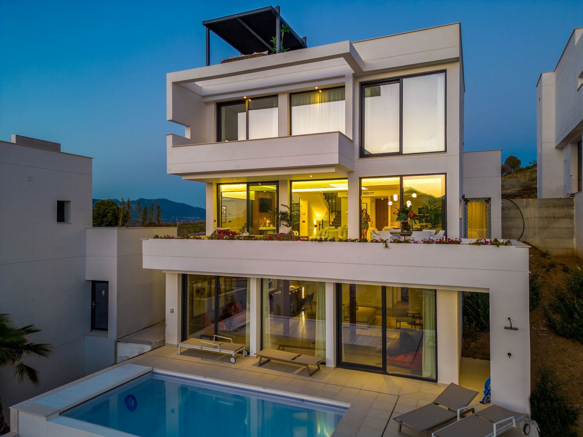 Vista exterior de Casa o chalet en venta en Mijas con Aire acondicionado, Jardín privado y Terraza
