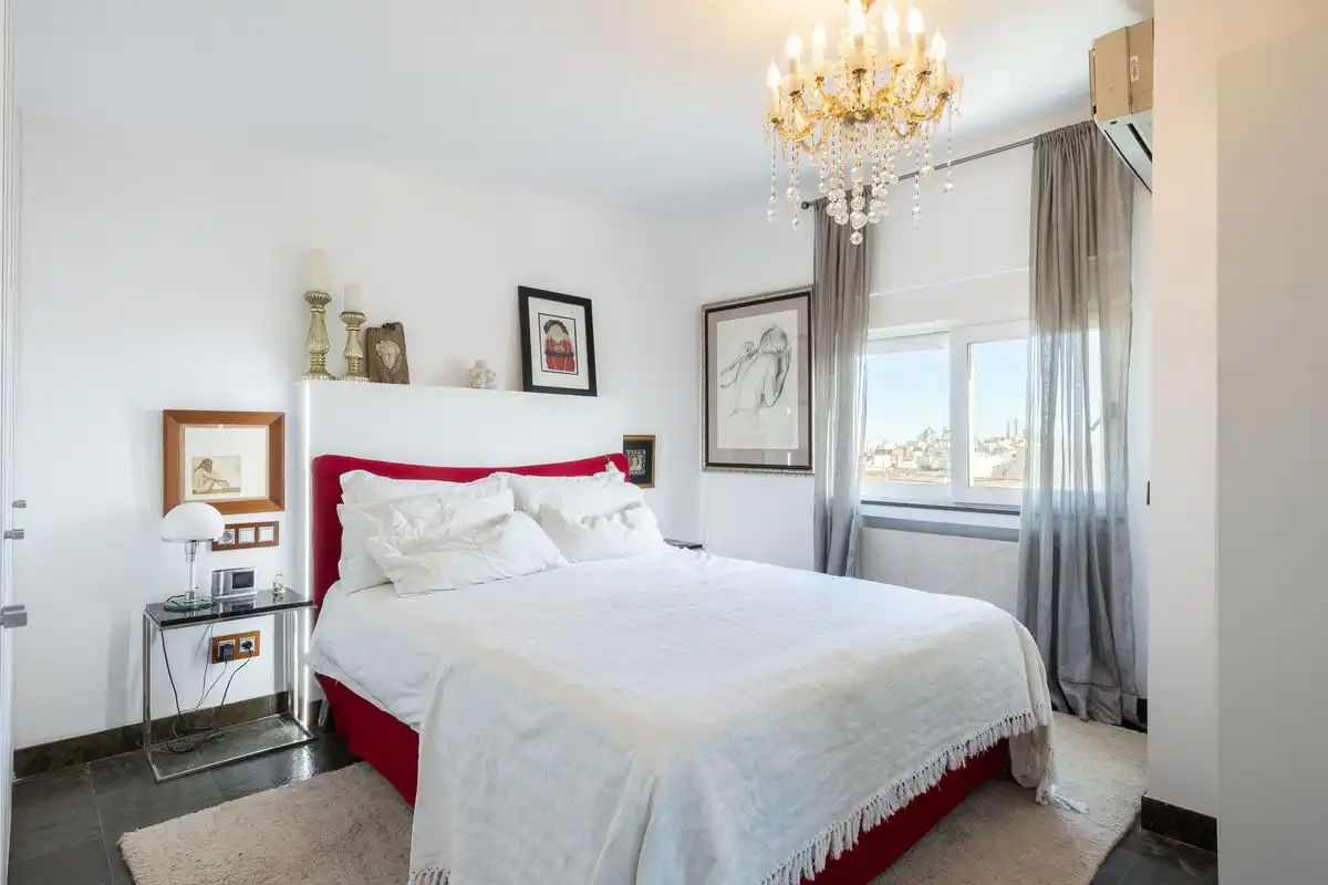 Habitación de Ático de alquiler en Valencia con Aire acondicionado, Calefacción y Terraza