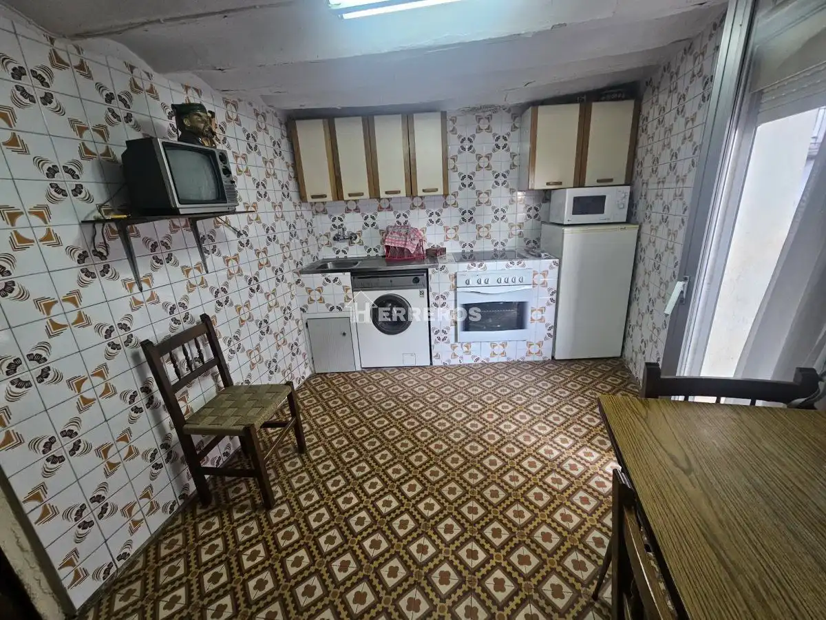 Casa amb terrassa en venda a lorenzo iñiguez