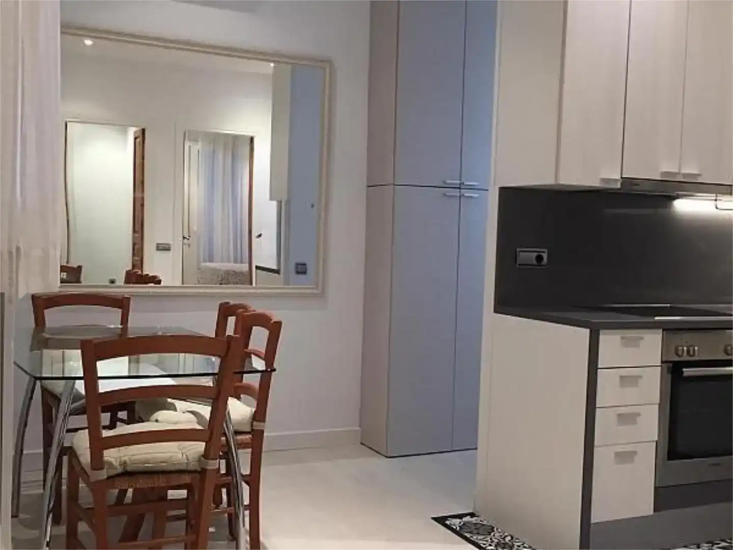 Kitchen of Apartments for rent in Casco Antiguo