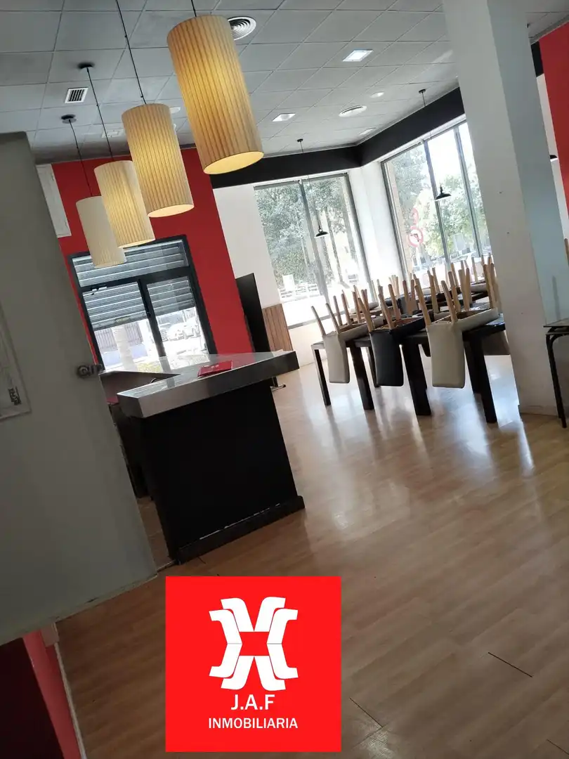 Local comercial de lloguer a Moncada, imagen 4