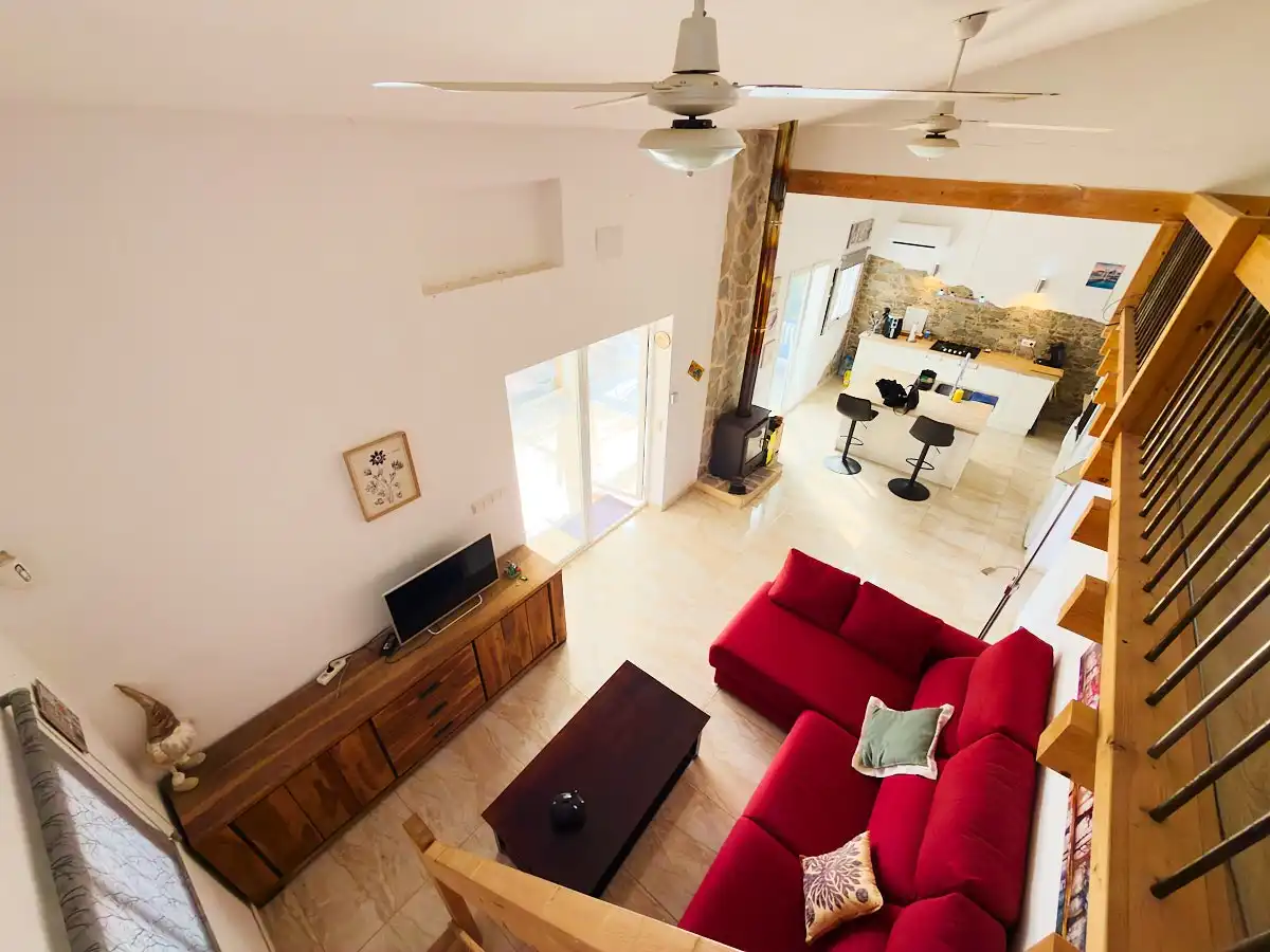 Wohnzimmer von Country house zum Verkauf in Aspe mit Klimaanlage, Heizung und Privatgarten