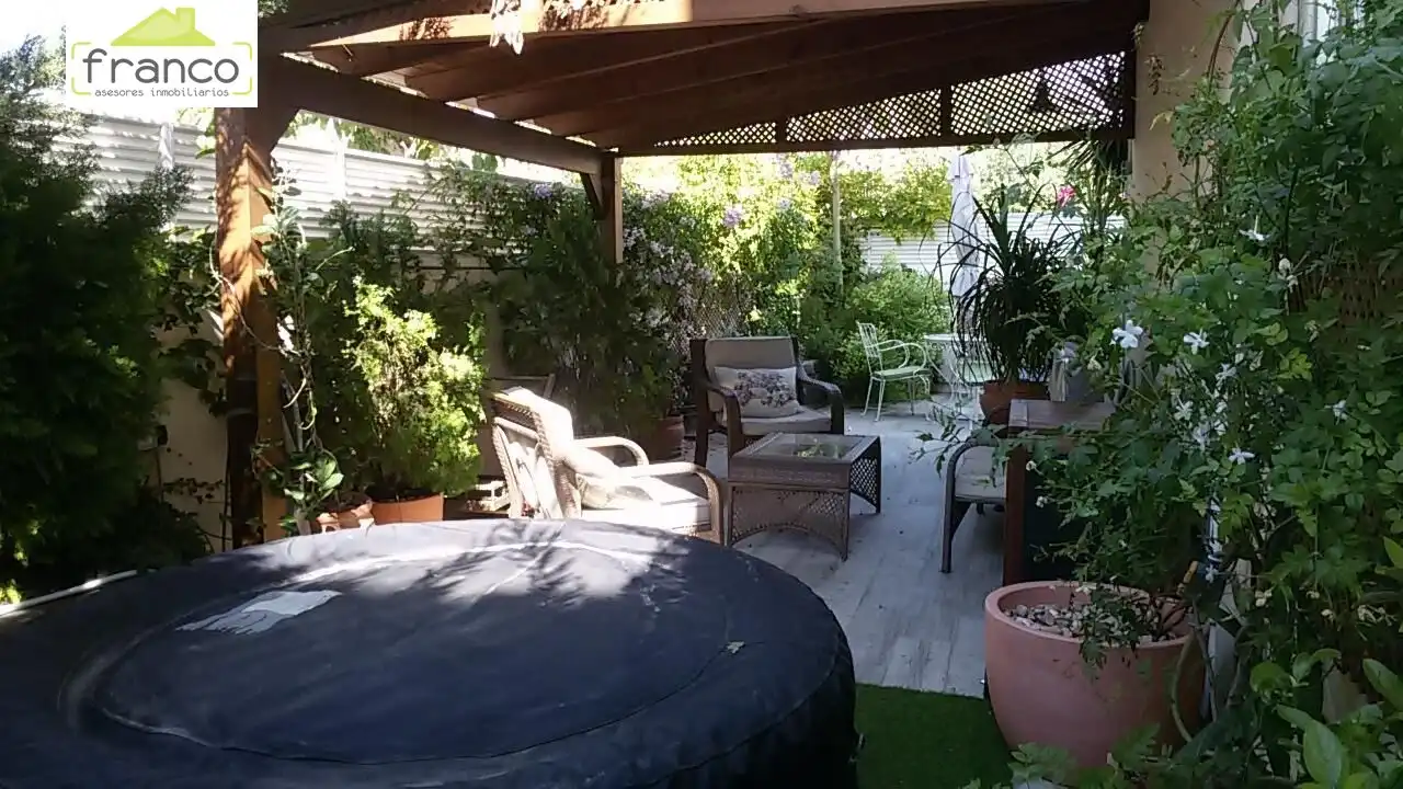 Terraza de Casa adosada en venta en Murcia con Aire acondicionado, Calefacción y Jardín privado