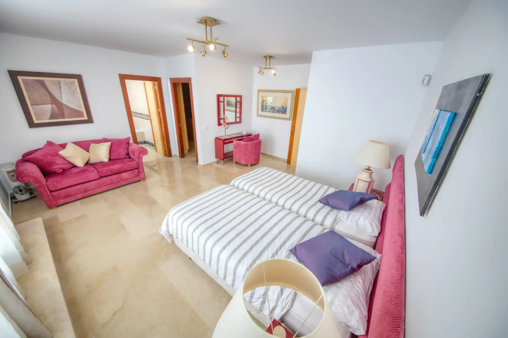 Bedroom of Houses for sale in Benalmádena  with Air Conditioner, Private garden and Parquet flooring