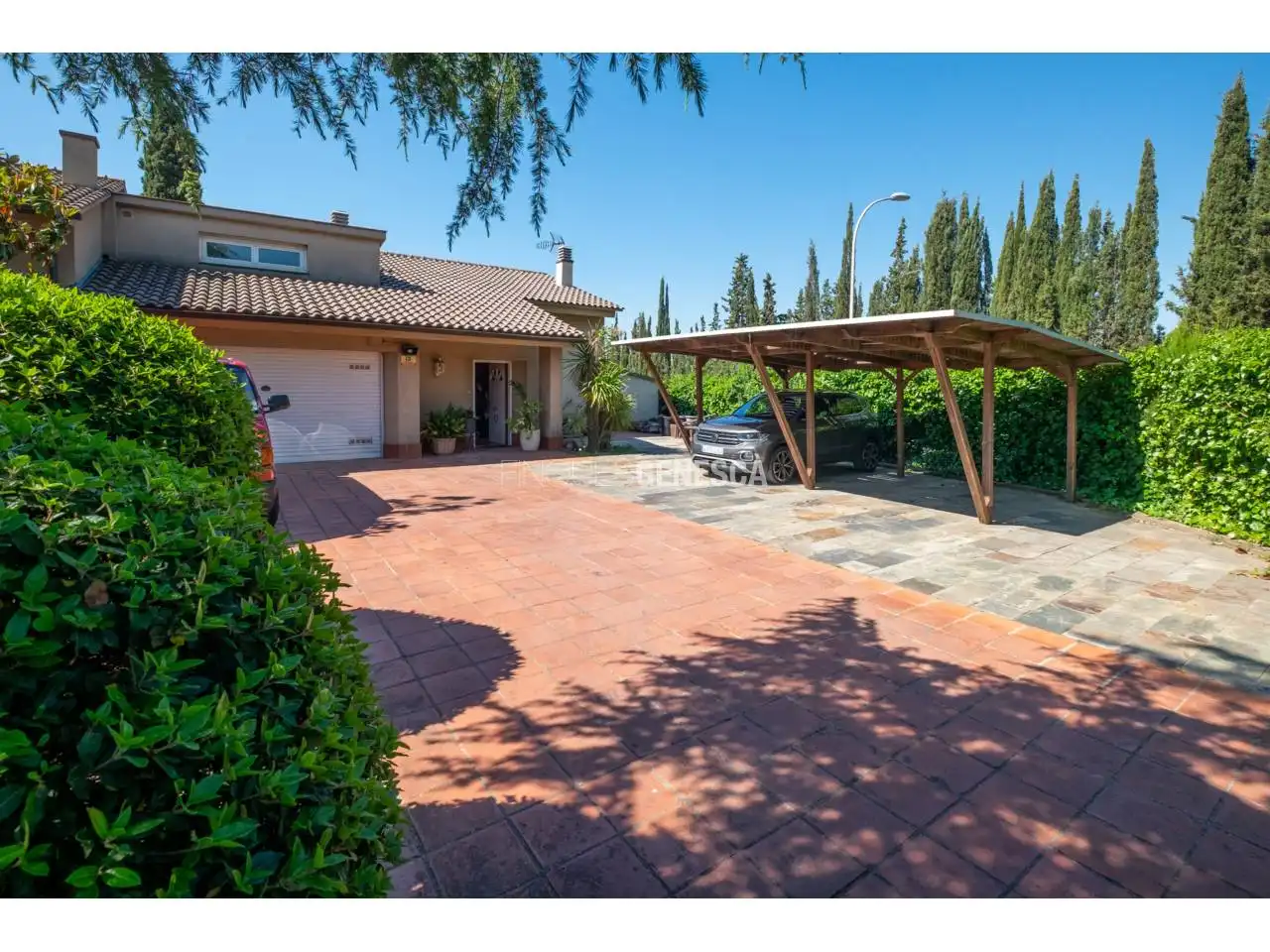 Vista exterior de Casa o chalet en venta en Matadepera con Calefacción, Jardín privado y Parquet