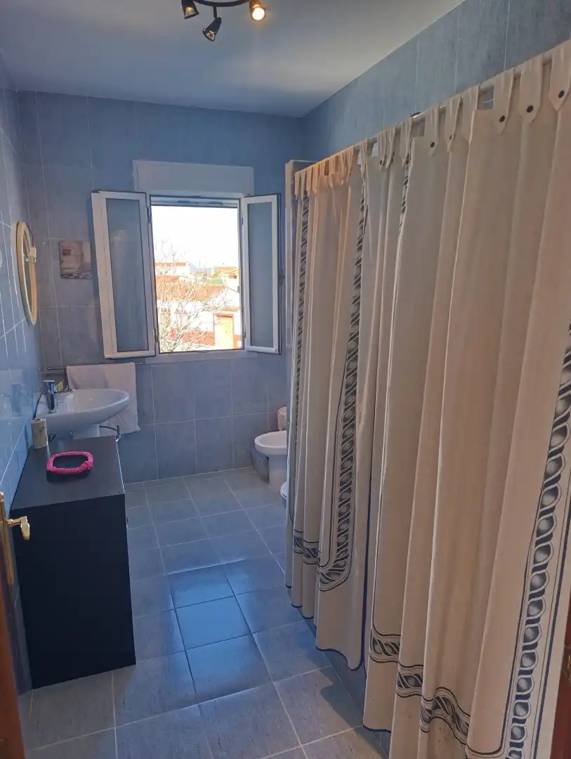 Bany de Casa o xalet en venda en Mata de Alcántara amb Moblat