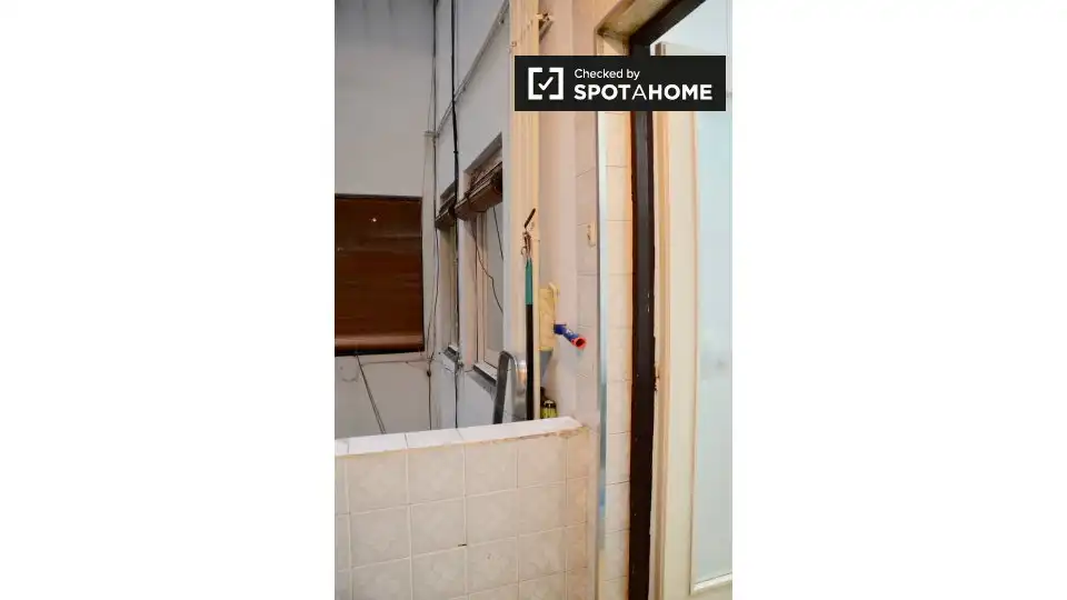 Room in Barcelona, Barcelona