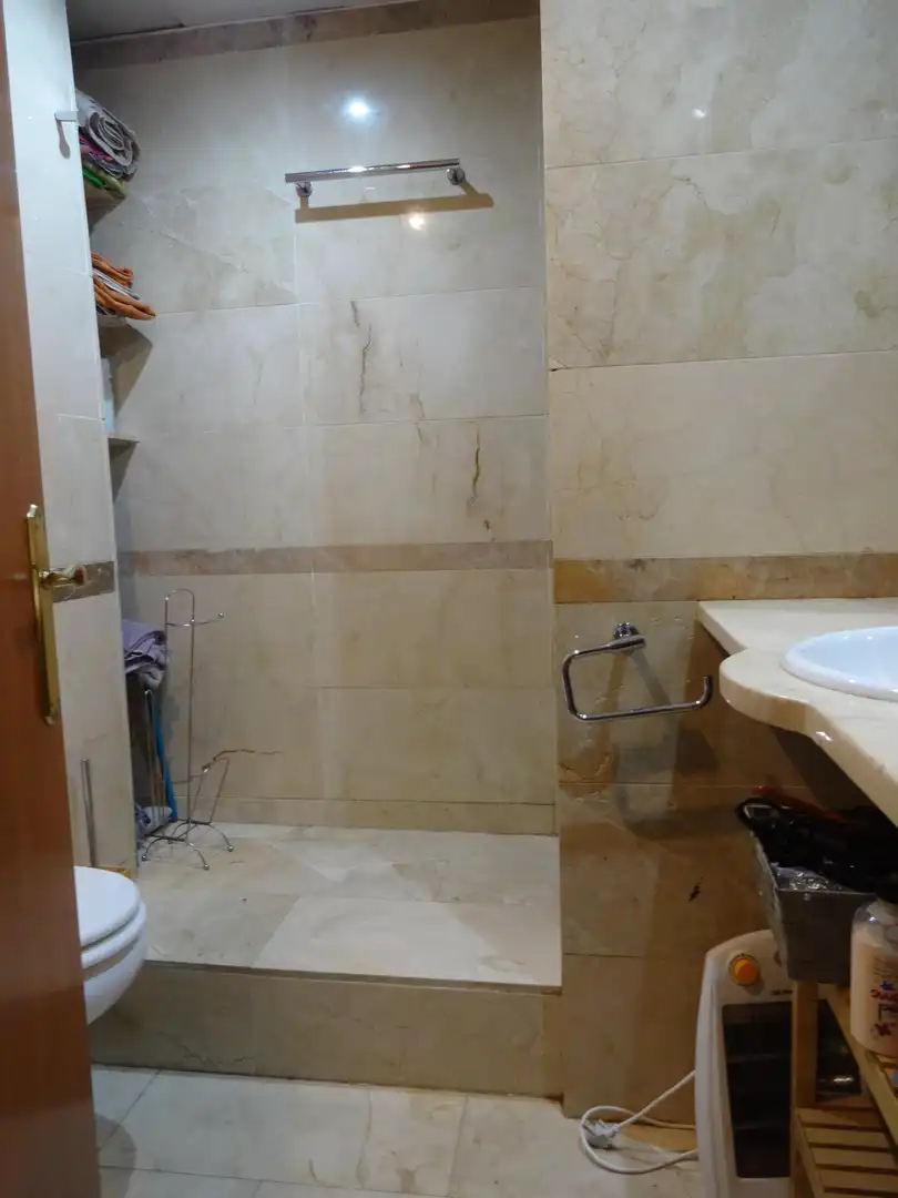 Bathroom of Flat for sale in Rubí  with Air Conditioner, Heating and Balcony
