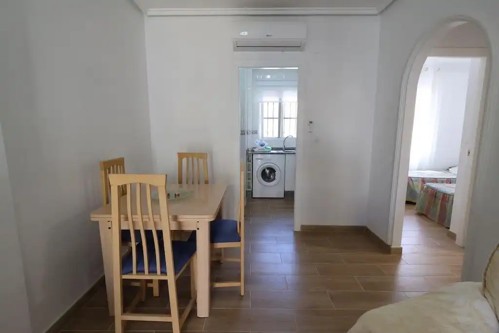 Menjador de Casa o xalet en venda en Orihuela amb Aire condicionat, Jardí privat i Terrassa