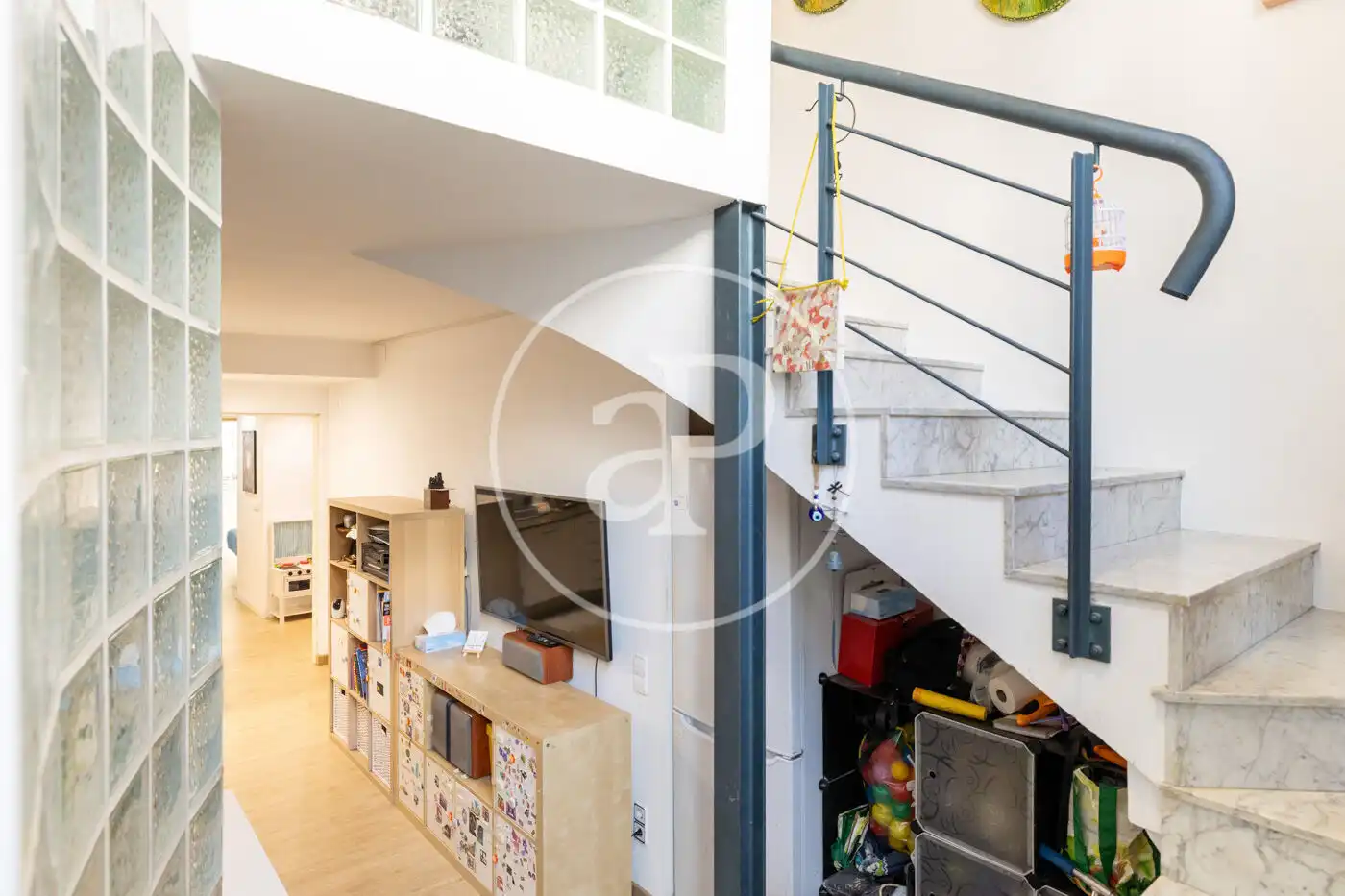 Loft zum Verkauf in Barcelona mit Klimaanlage, Heizung und Terrasse