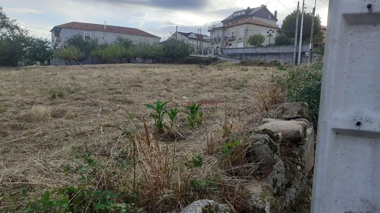 Houses for sale in Toén  with Heating, Private garden and Parquet flooring