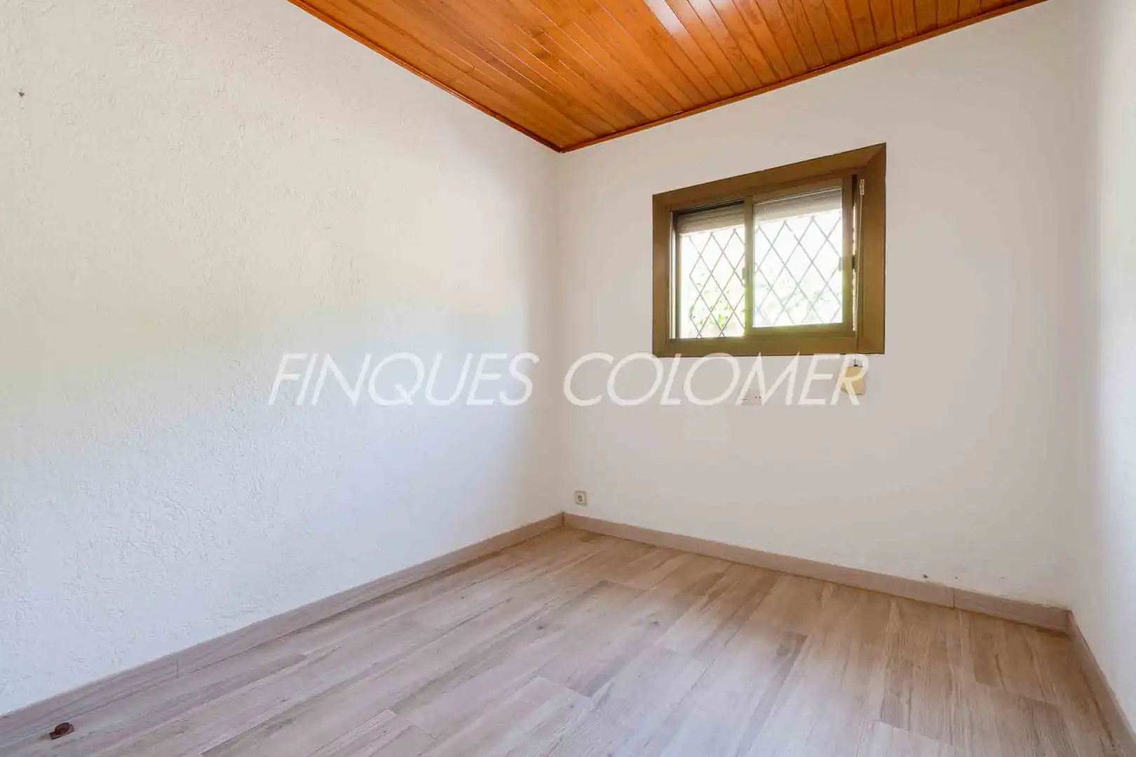 Habitación de Casa o chalet en venta en Rubí con Aire acondicionado, Jardín privado y Terraza