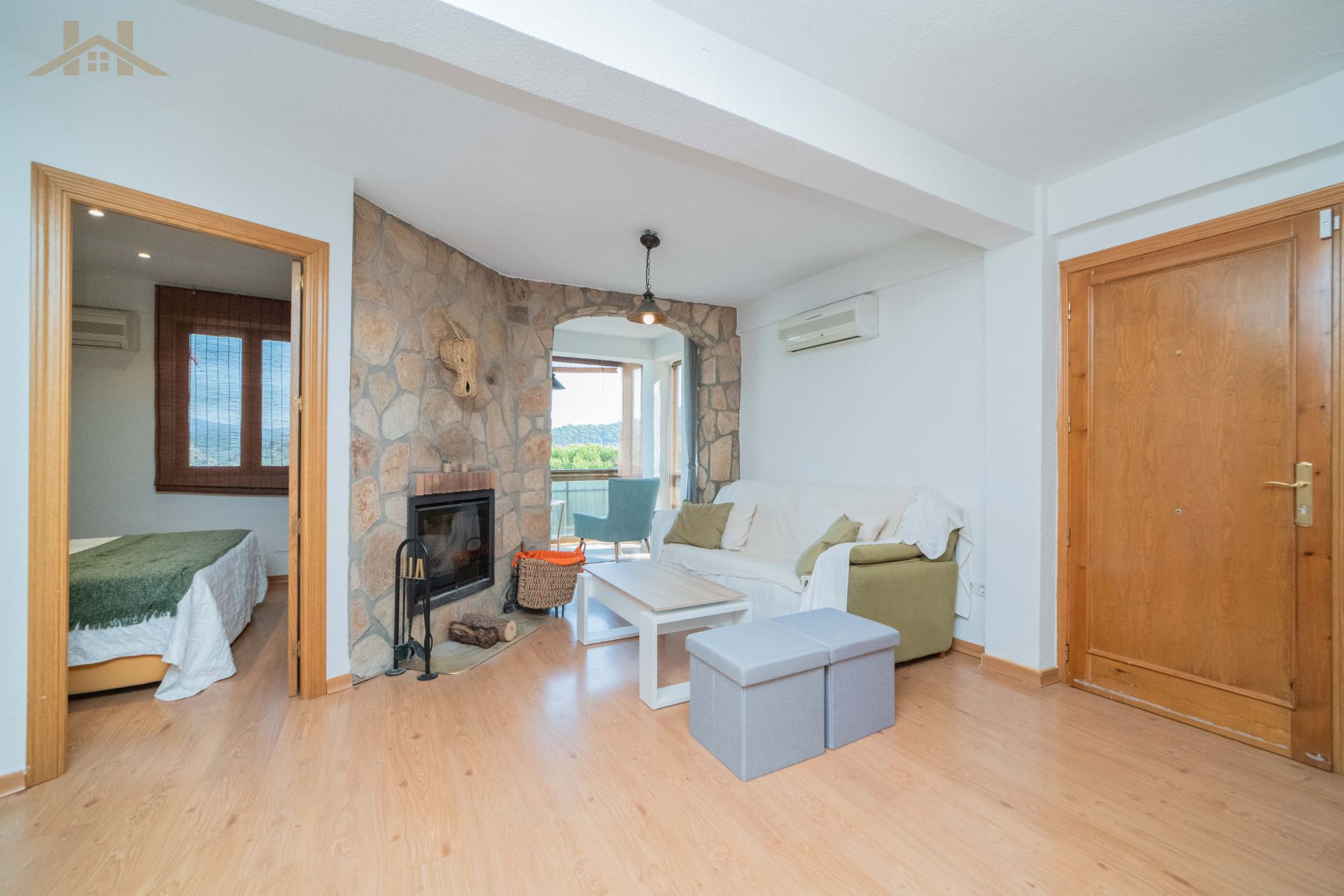 Living room of Flat for sale in San Martín de Valdeiglesias  with Air Conditioner, Heating and Terrace