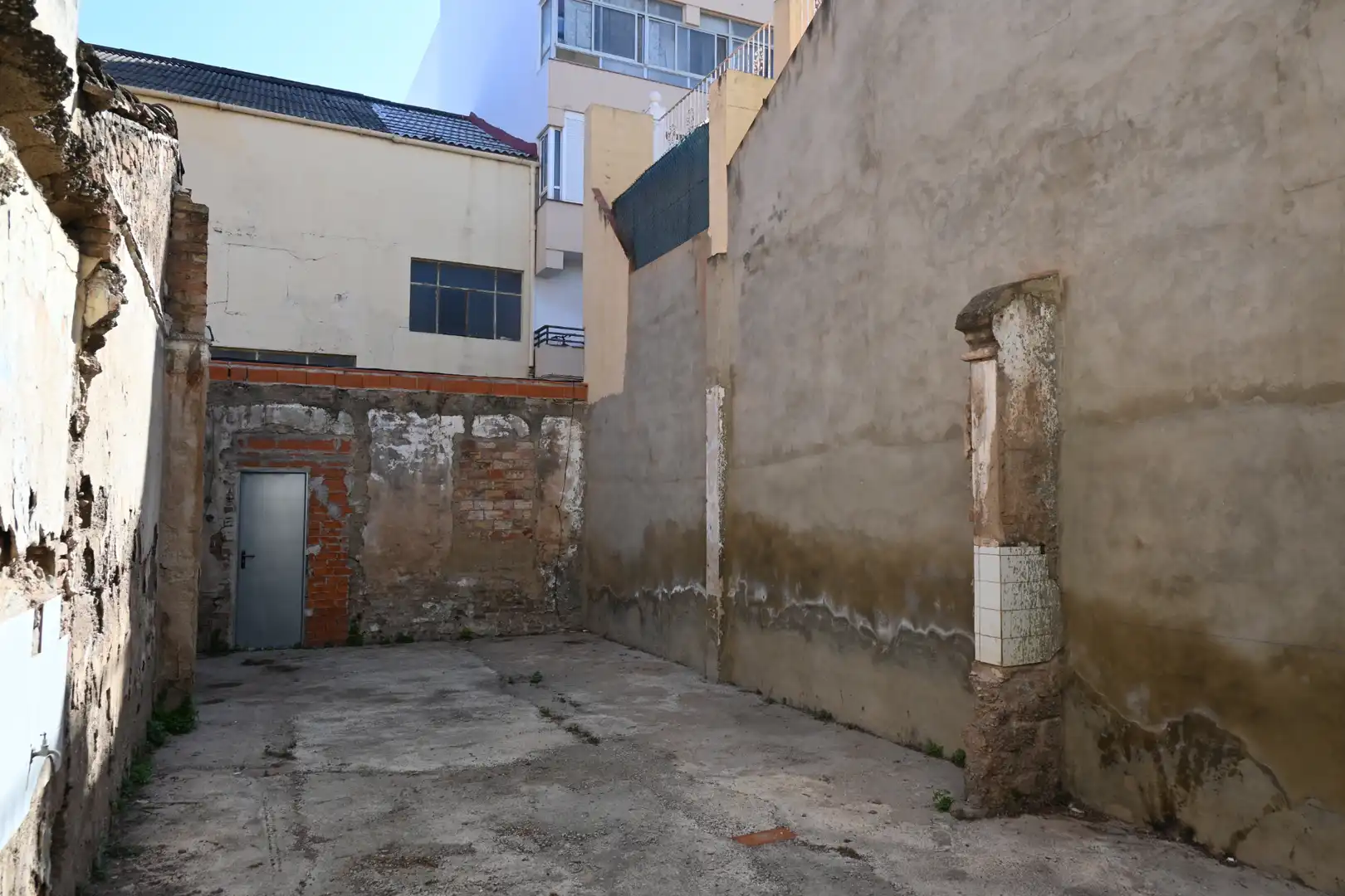 Vista exterior de Residencial en venta en Sagunto / Sagunt