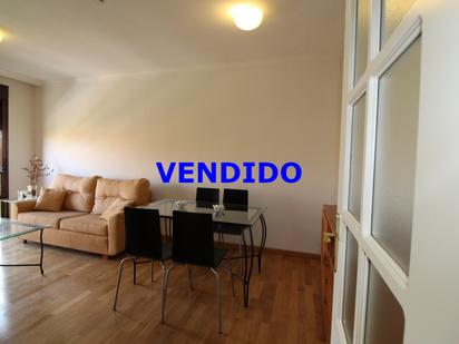 Flat for sale in  Madrid Capital  with Air Conditioner