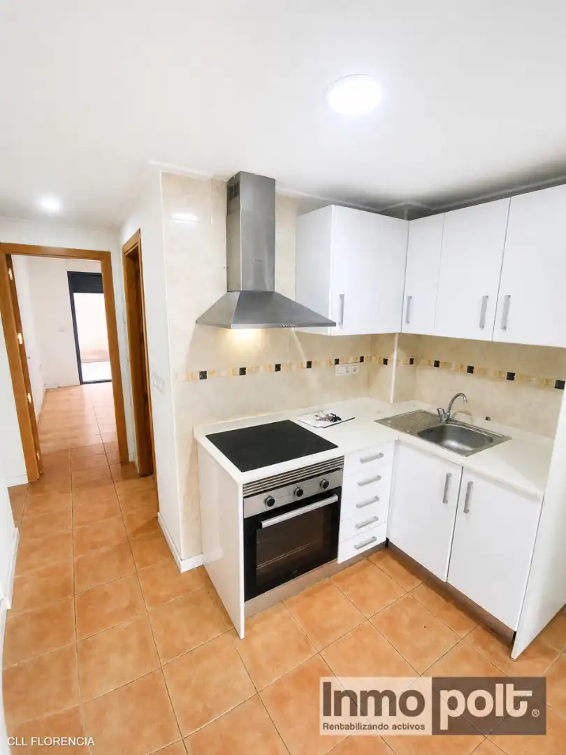 Küche von Wohnung zur Miete in Murcia mit Ofen