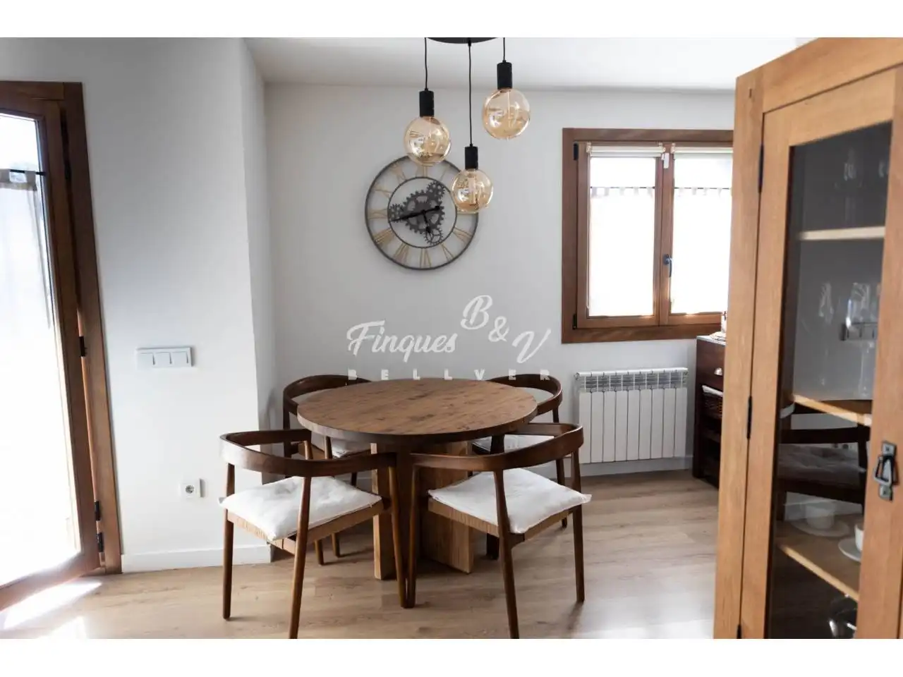 Comedor de Apartamento en venta en Bellver de Cerdanya con Aire acondicionado, Calefacción y Parquet