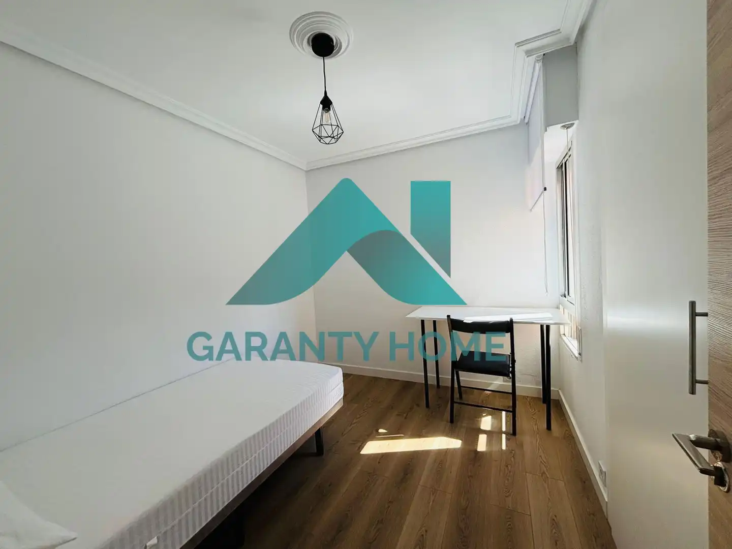 Bedroom of Flat for rent in Cáceres  with Air Conditioner and Furnished