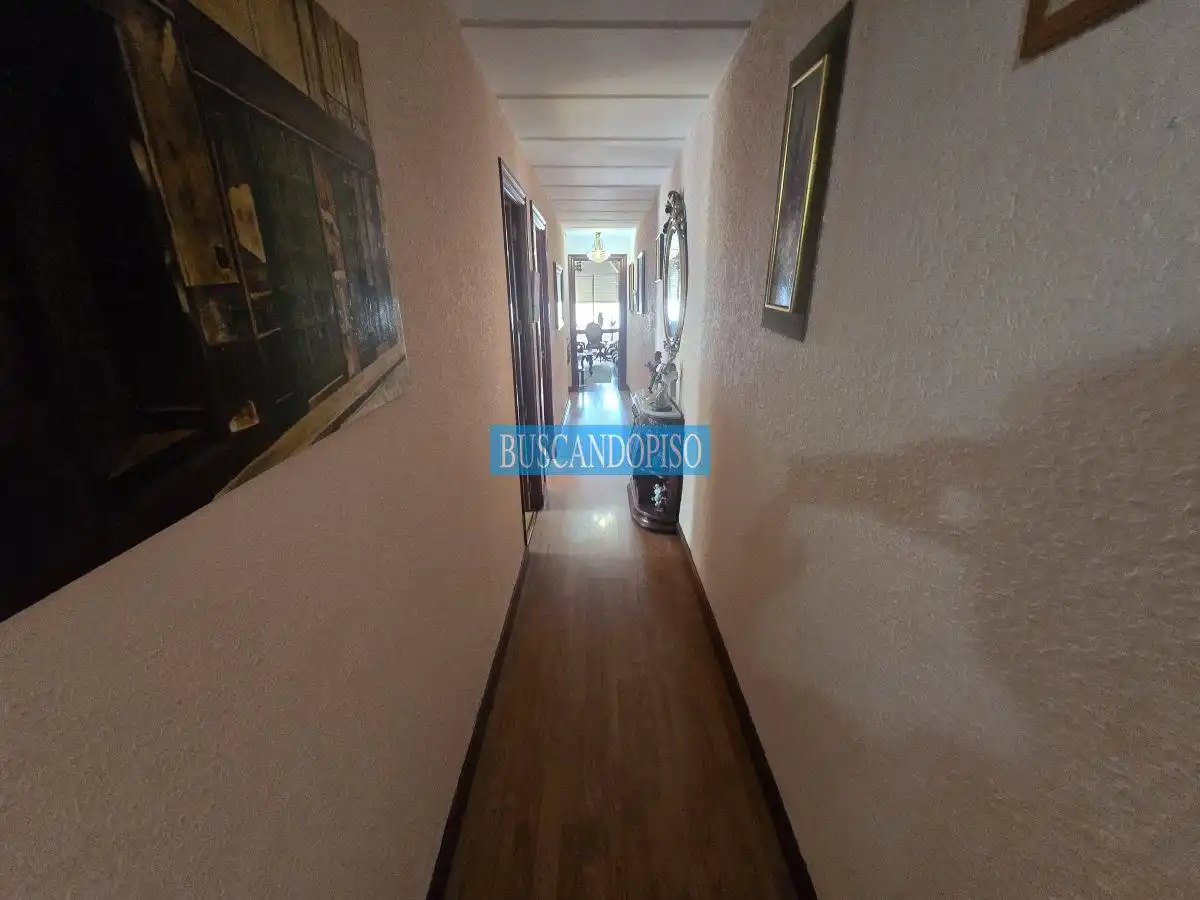 Wohnung zum Verkauf in  Logroño mit Heizung, Terrasse und Abstellraum