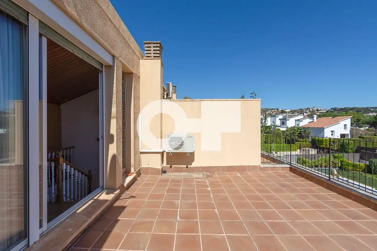 Terrassa de Casa adosada en venda en Sant Just Desvern amb Aire condicionat, Calefacció i Parquet
