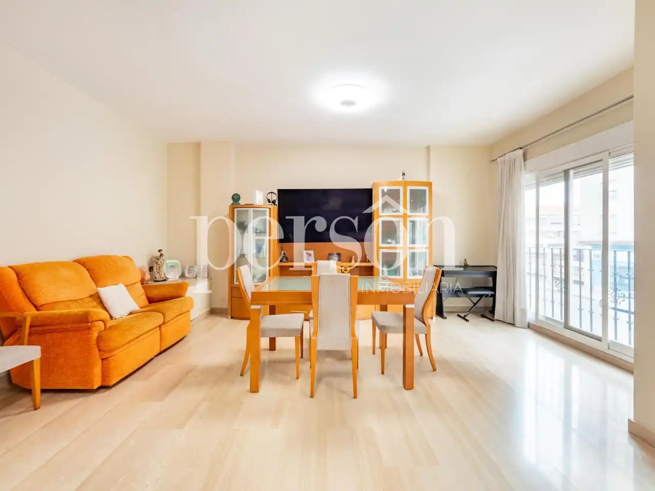 Villa à vendre à Casc Urbà