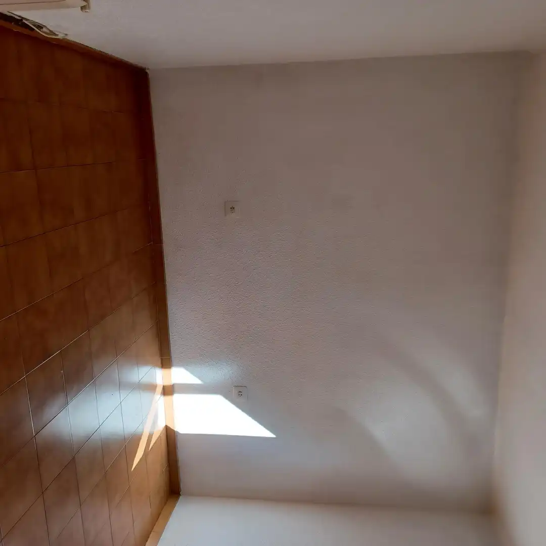Piso en venta en Terrassa con Terraza y Balcón