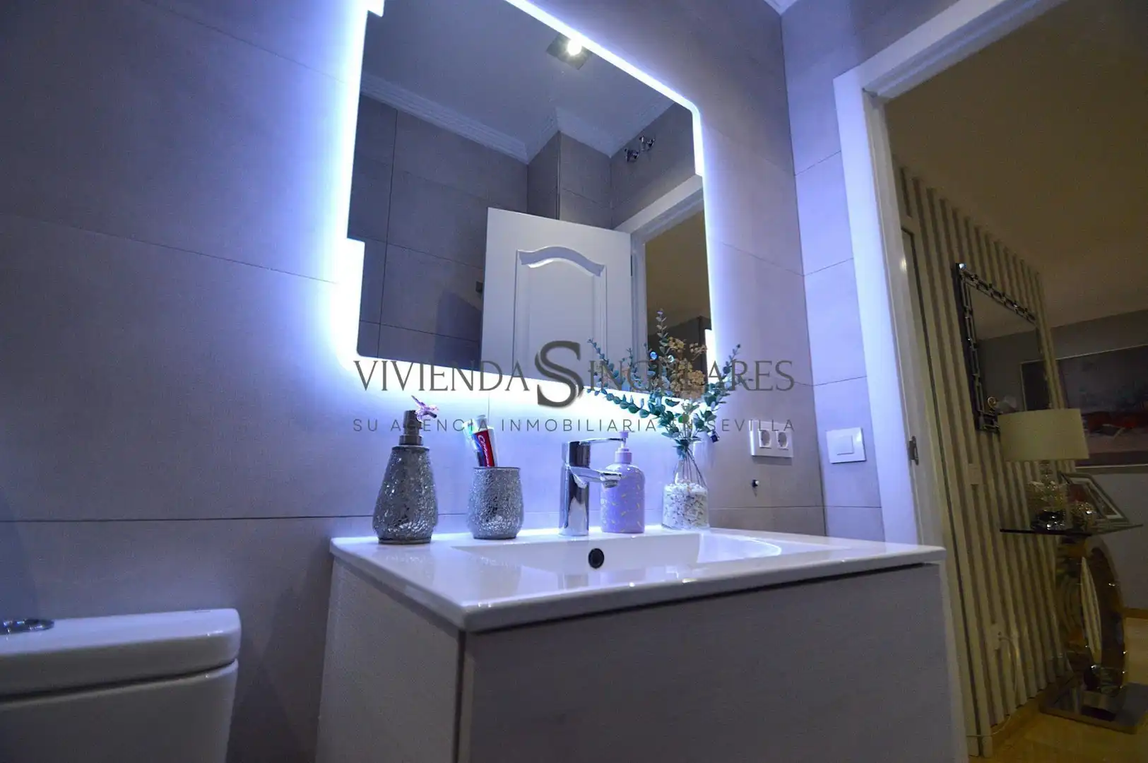Baño de Casa adosada en venta en Sevilla con Aire acondicionado, Terraza y Trastero