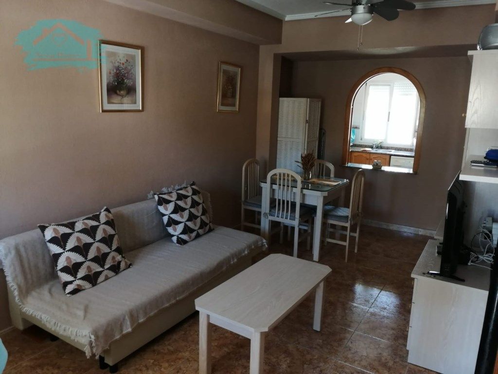 Sala d'estar de Casa o xalet de lloguer en Santa Pola amb Terrassa, Moblat i Forn