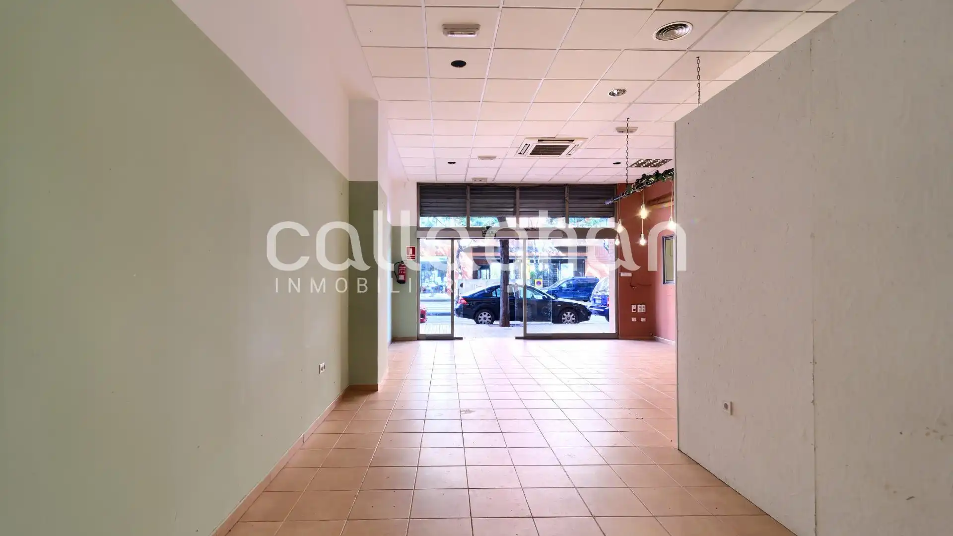 Local de alquiler en Valencia con Aire acondicionado