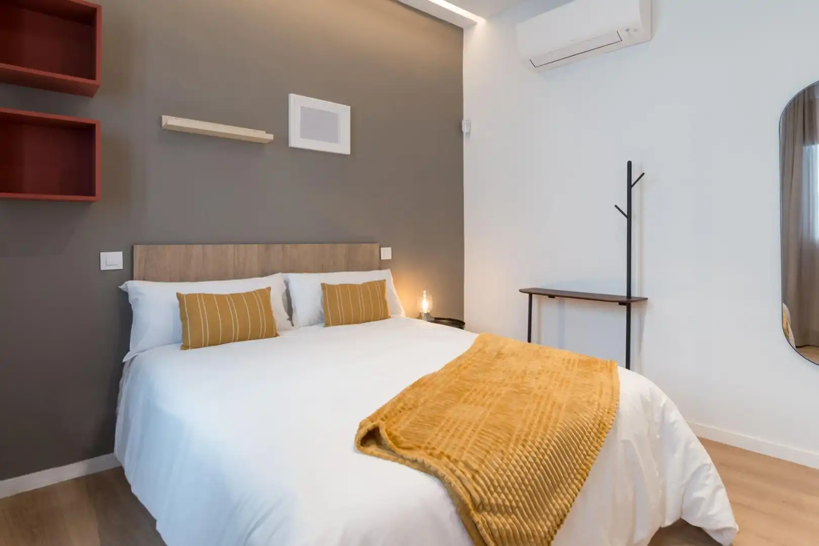 Bedroom of Study for rent in Madrid