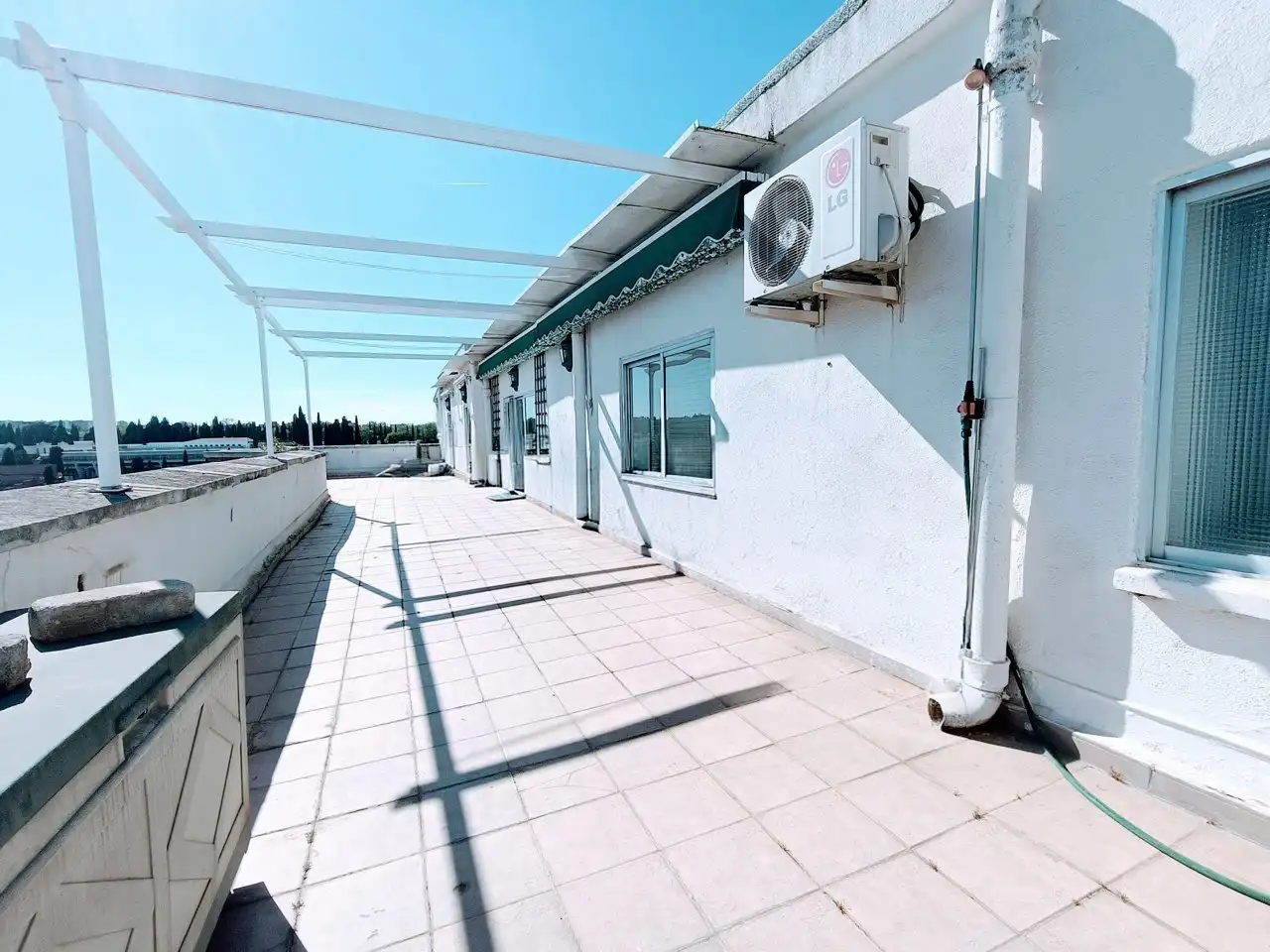 Terraza de Ático de alquiler en Madrid con Aire acondicionado, Calefacción y Parquet