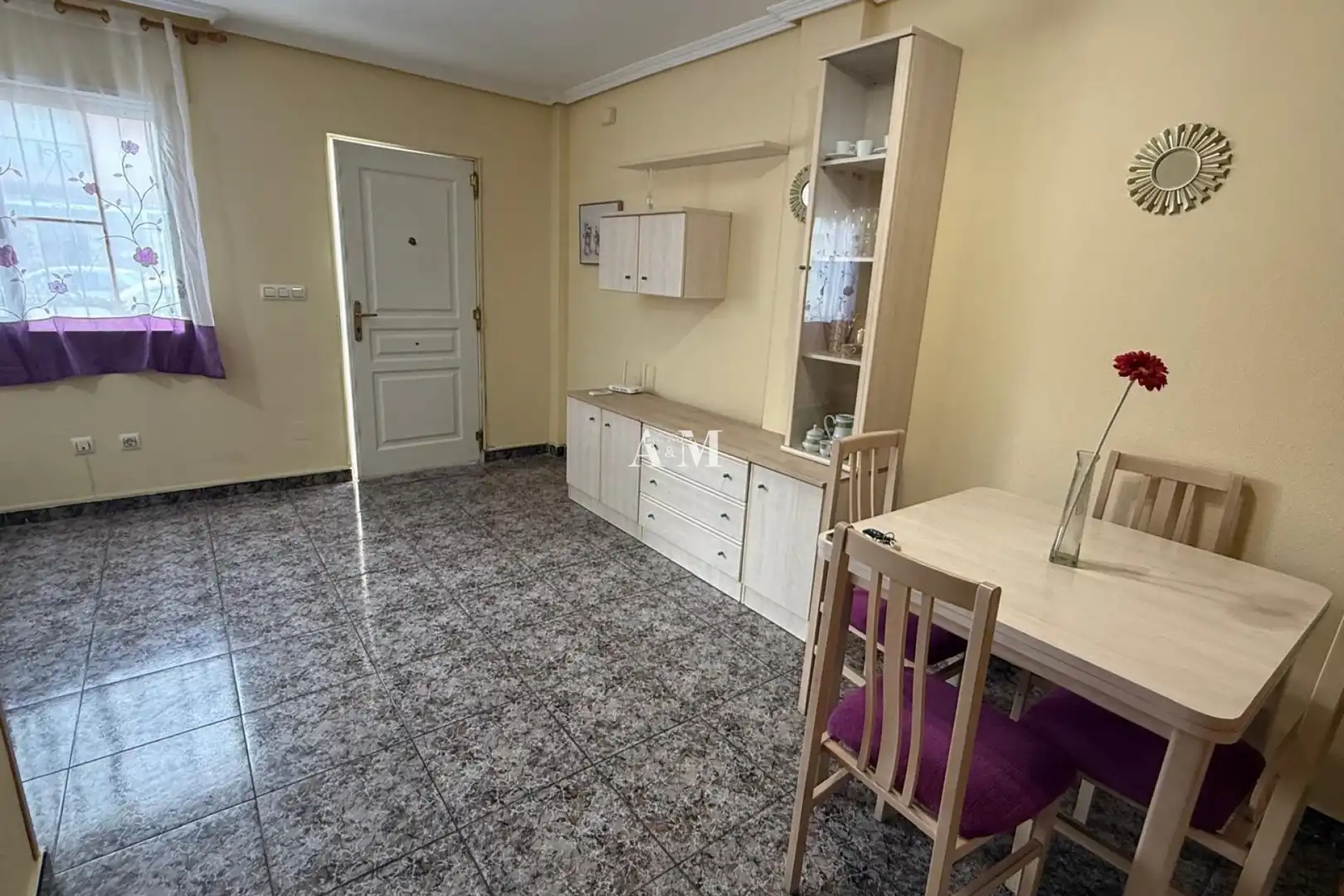 Casa adosada de lloguer en San Pedro del Pinatar amb Aire condicionat, Calefacció i Jardí privat