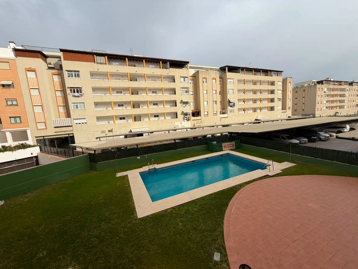 Piscina de Piso en venta en Vélez-Málaga con Amueblado y Piscina comunitaria