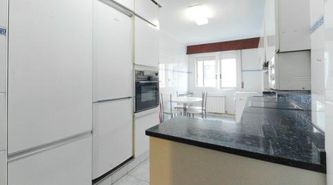 Foto 4 de Apartament de lloguer a Numancia - San Fernando, Santander