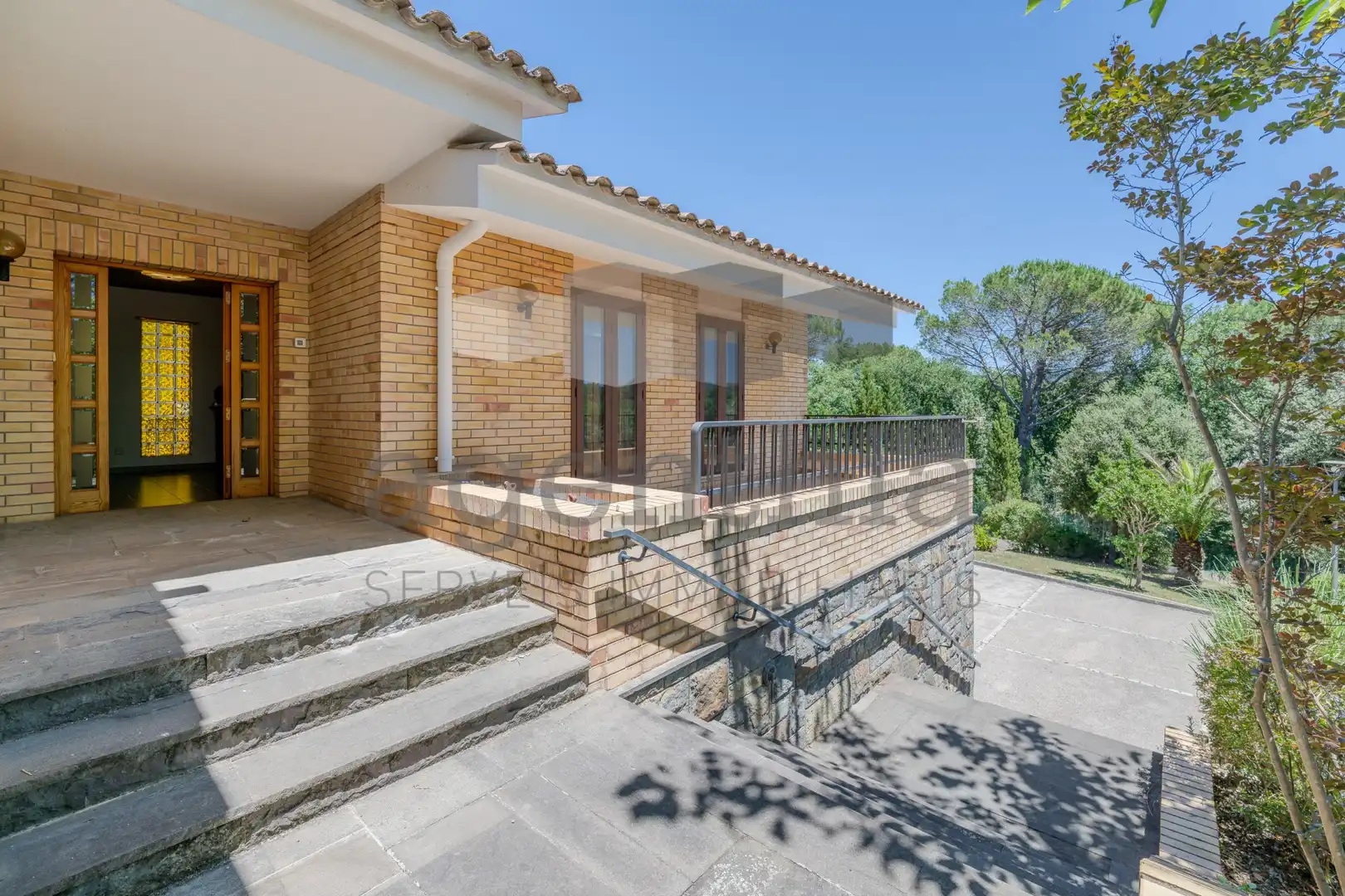 Exterior view of Houses for sale in Quart  with Air Conditioner, Heating and Terrace