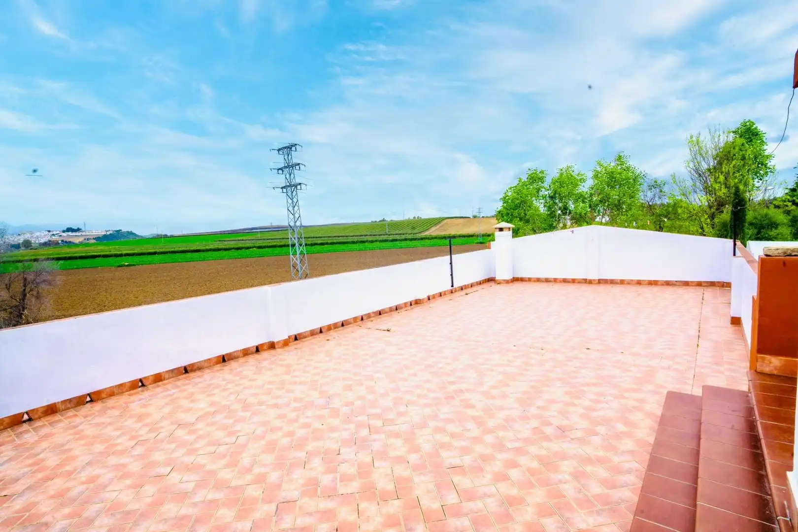 Casa rústica amb terrassa en venda a Villamartín, imagen 22