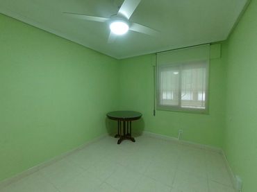 Appartamento con ascensore in vendita a Calle de Pedro Rubin de Celis 30