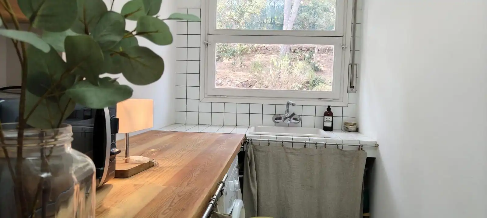 Küche von Dachboden zum Verkauf in Palafrugell mit Klimaanlage, Heizung und Terrasse