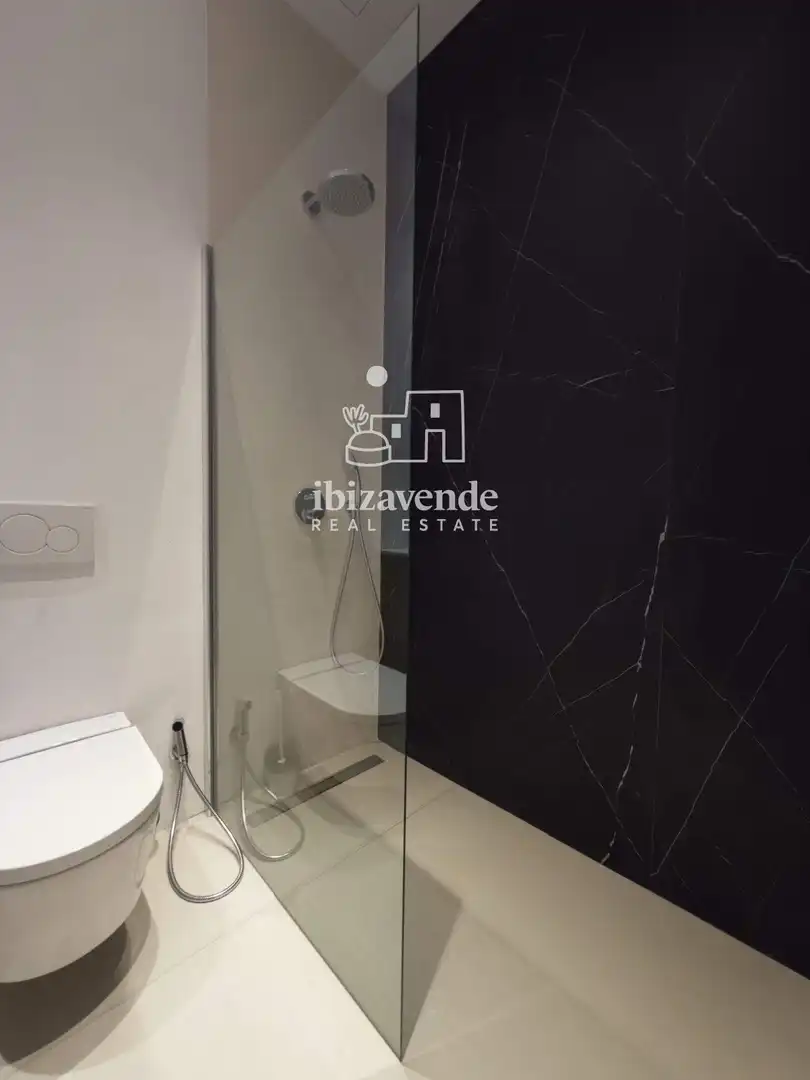 Baño de Casa o chalet de alquiler en Santa Eulària des Riu con Aire acondicionado, Calefacción y Piscina